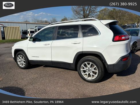 Used 2014 Jeep Cherokee Latitude w/ Cold Weather Group image 4