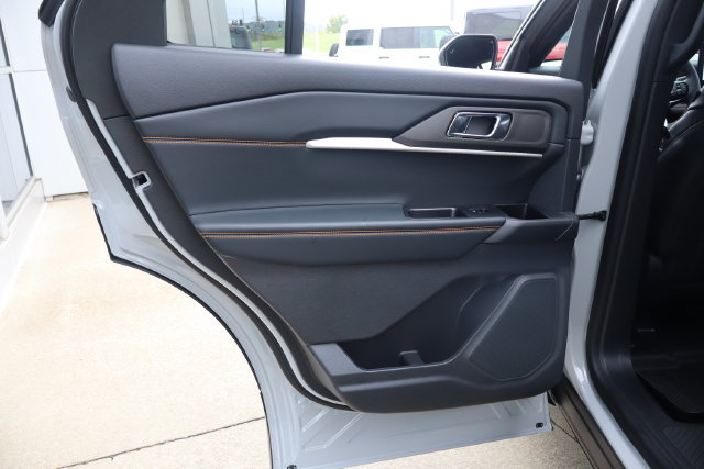 New 2027 Ford Explorer Tremor w/ Tremor Convenience Package AWD/4WD image 28