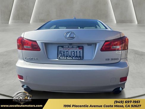 Used 2007 Lexus IS 350 RWD image 4