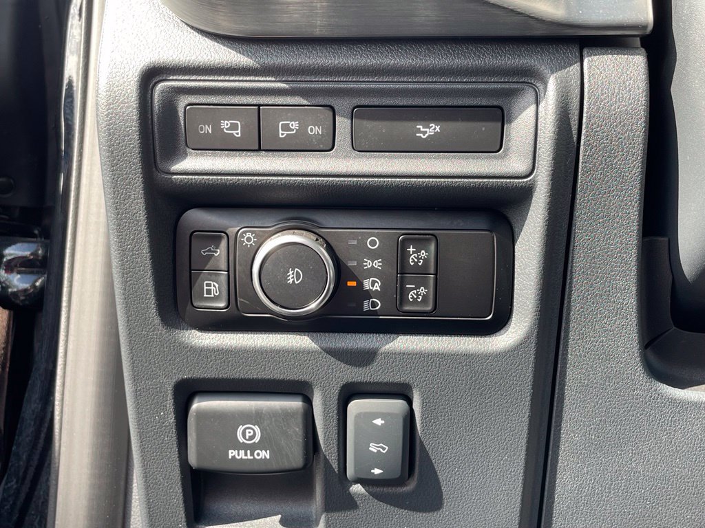 Used 2023 Ford F150 Lariat w/ Equipment Group 502A High AWD/4WD image 13