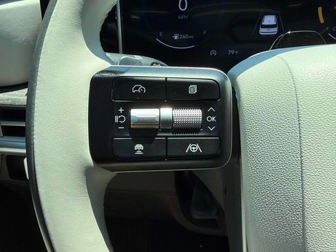 Used 2024 Hyundai Santa Fe Calligraphy AWD/4WD image 10