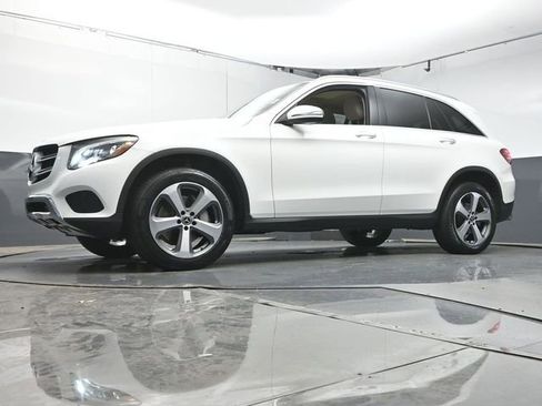 Used 2019 Mercedes-Benz GLC 300 image 35