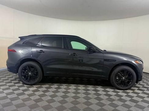 Certified 2026 Jaguar F-PACE R-Dynamic S AWD/4WD image 9