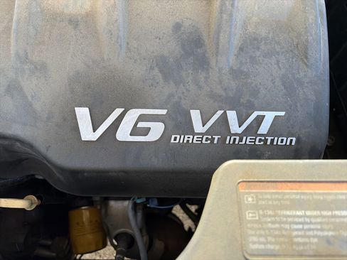 Used 2016 Cadillac SRX Luxury w/ Driver Awareness Package image 26