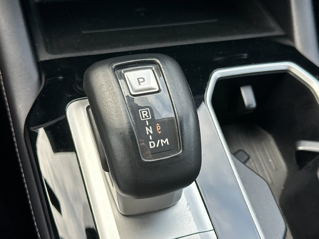 Used 2025 Mitsubishi Outlander SE AWD/4WD image 21