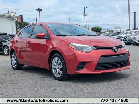 Used 2014 Toyota Corolla LE FWD image 1