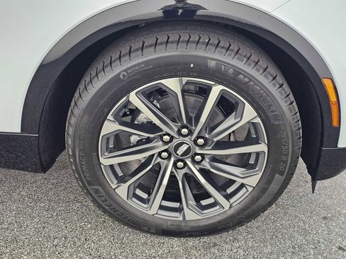 New 2026 Cadillac Lyriq Sport RWD image 9