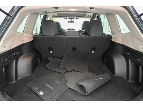 Used 2023 Subaru Forester Premium image 48