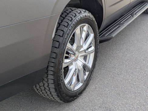 Used 2021 Chevrolet Tahoe High Country image 13