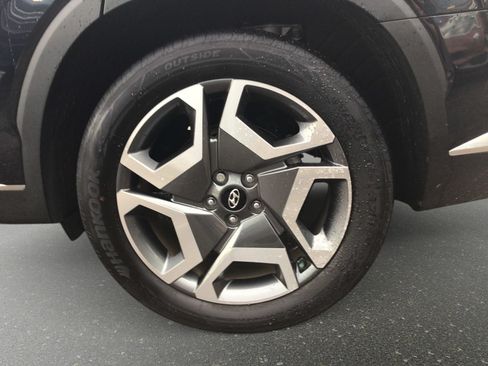 Used 2024 Hyundai Palisade Limited FWD image 7