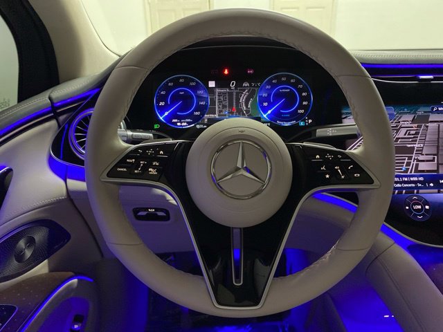Used 2024 Mercedes-Benz EQS 450+ SUV image 13