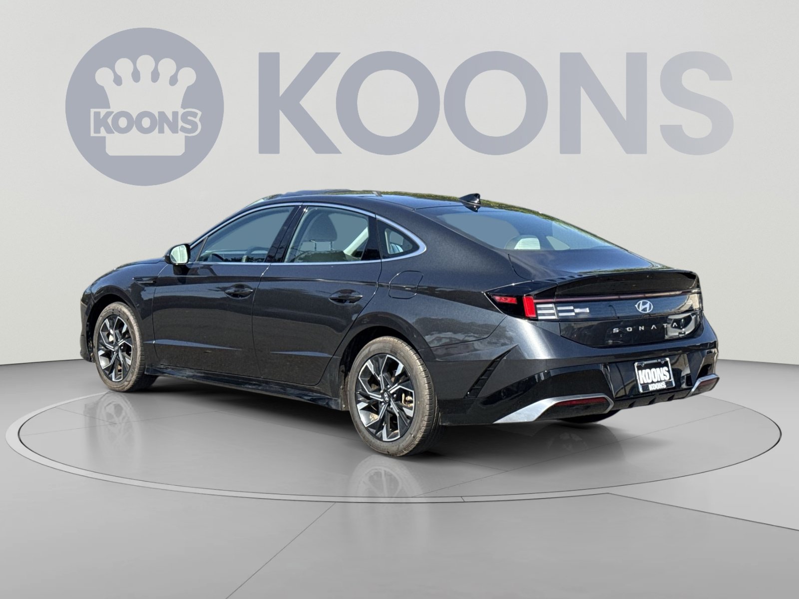Certified 2025 Hyundai Sonata SEL FWD image 4