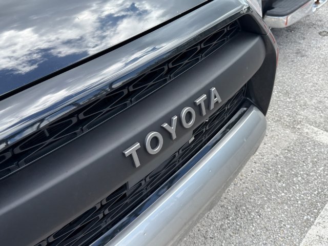 Used 2024 Toyota 4Runner TRD Off-Road AWD/4WD image 15