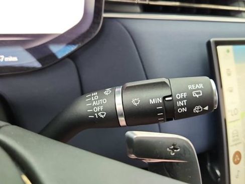 Used 2024 Land Rover Range Rover Sport SE image 41