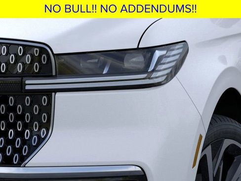 New 2026 Lincoln Navigator Reserve image 19