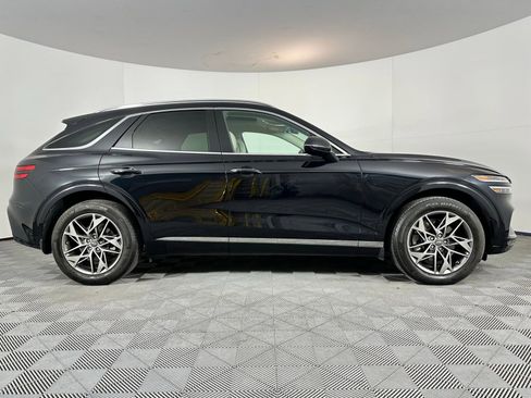 Used 2022 Genesis GV70 2.5T w/ Select Package image 31