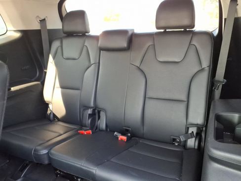 Used 2022 Kia Telluride SX w/ SX Prestige Package image 29