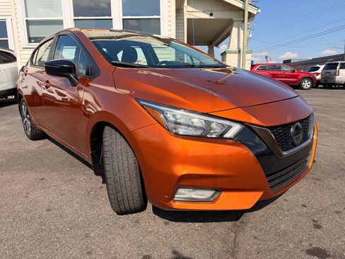 Used 2020 Nissan Versa SR w/ Lighting Package image 10