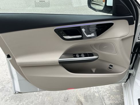 Certified 2025 Mercedes-Benz C 300 4MATIC Sedan image 14