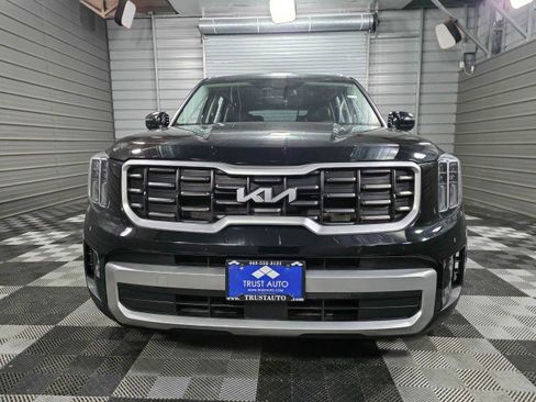 Used 2023 Kia Telluride S w/ S Sunroof Package image 3