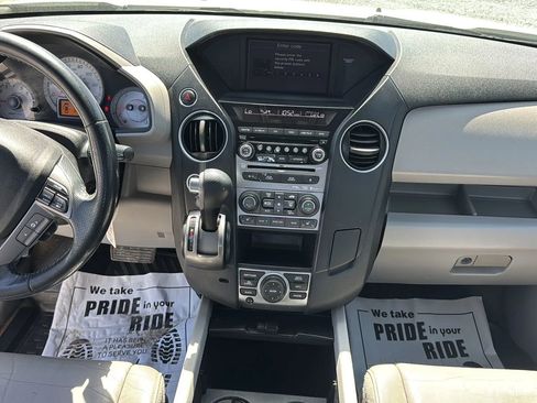 Used 2015 Honda Pilot Touring image 17