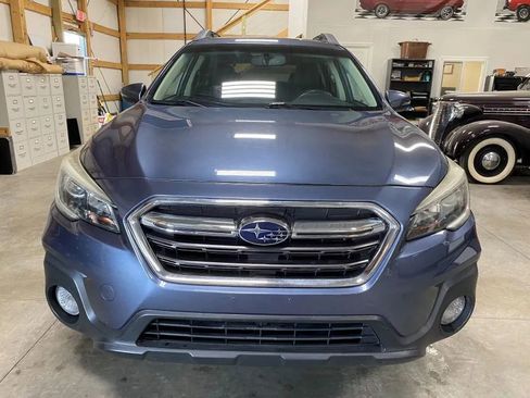 Used 2018 Subaru Outback 2.5i Limited w/ Popular Package #2 image 2