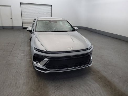 Used 2025 Hyundai Sonata SEL FWD image 14