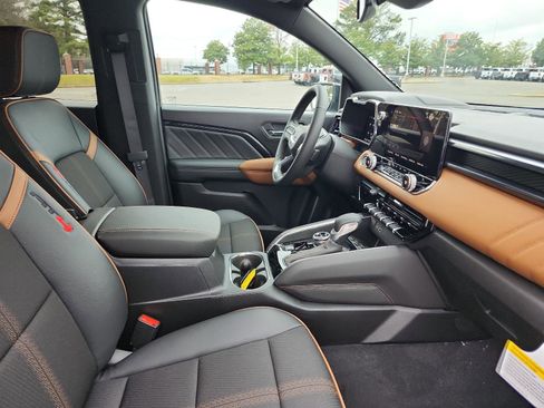 New 2026 GMC Canyon AT4 image 6