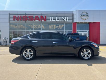Used 2014 Nissan Altima 2.5 SL w/ Moonroof Package