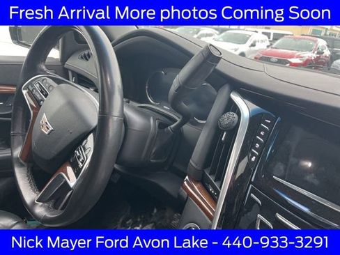 Used 2019 Cadillac Escalade Luxury image 10