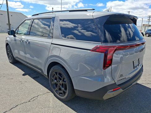 New 2026 Kia Carnival SX w/ SX Dark Edition Package FWD image 4