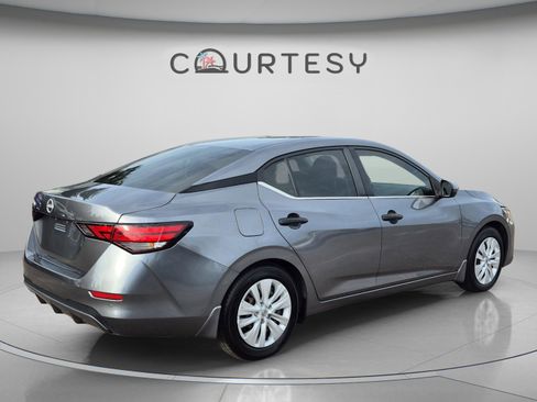 Certified 2024 Nissan Sentra S FWD image 7