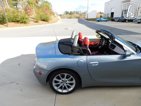 Used 2006 BMW Z4 3.0i RWD image 29