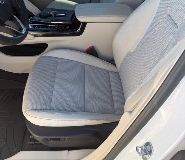 Used 2023 Buick Envision Preferred AWD/4WD image 2