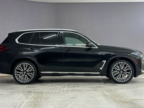 Used 2025 BMW X5 xDrive40i w/ Premium Package image 7