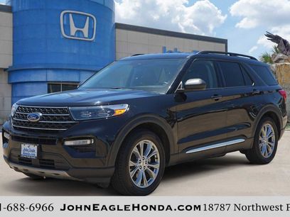 Used 2022 Ford Explorer XLT w/ Equipment Group 202A