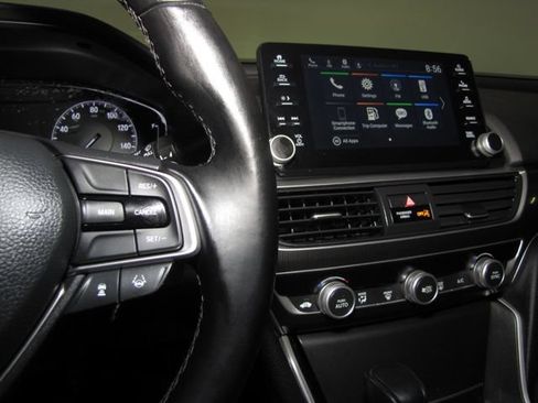Used 2020 Honda Accord Sport image 6