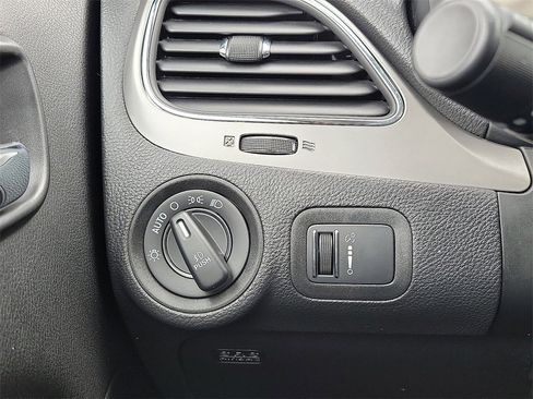 Used 2020 Dodge Journey Crossroad image 14