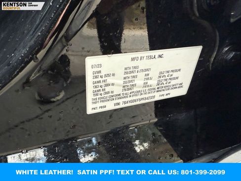 Used 2023 Tesla Model Y Performance image 36