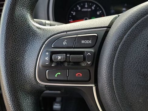 Used 2019 Kia Sportage LX FWD image 15