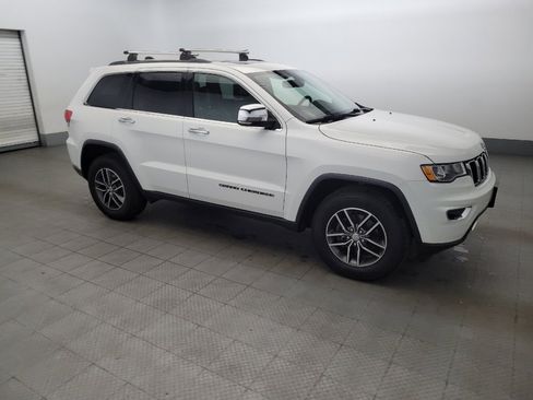 Used 2018 Jeep Grand Cherokee Limited image 11