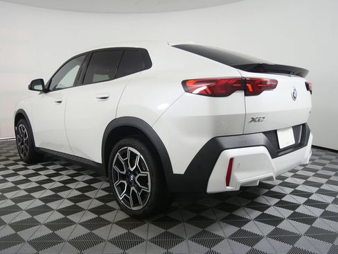 Certified 2025 BMW X2 xDrive28i AWD/4WD image 5