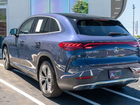 Used 2023 Mercedes-Benz EQE 350+ 4MATIC SUV w/ Exclusive Trim Package image 18