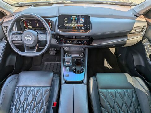 Used 2021 Nissan Rogue Platinum image 26