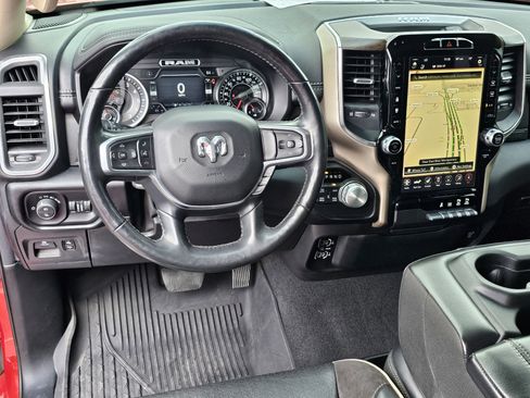 Used 2019 RAM 1500 Laramie image 34