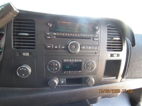 Used 2008 Chevrolet Silverado 3500 LT AWD/4WD image 12