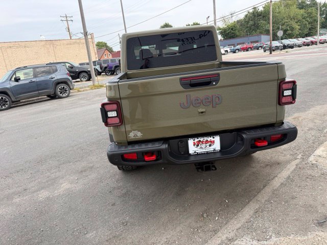 New 2027 Jeep Gladiator Rubicon AWD/4WD image 6