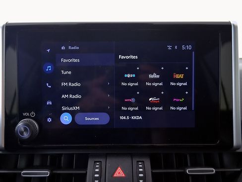 Used 2025 Toyota RAV4 XLE Premium FWD image 27