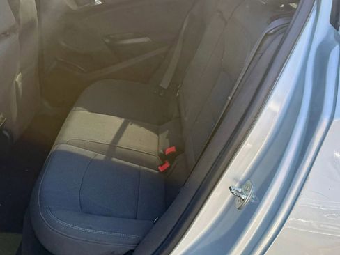 Used 2018 Chevrolet Cruze LT w/ RS Package image 9