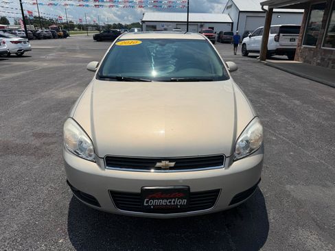 Used 2010 Chevrolet Impala LTZ FWD image 9